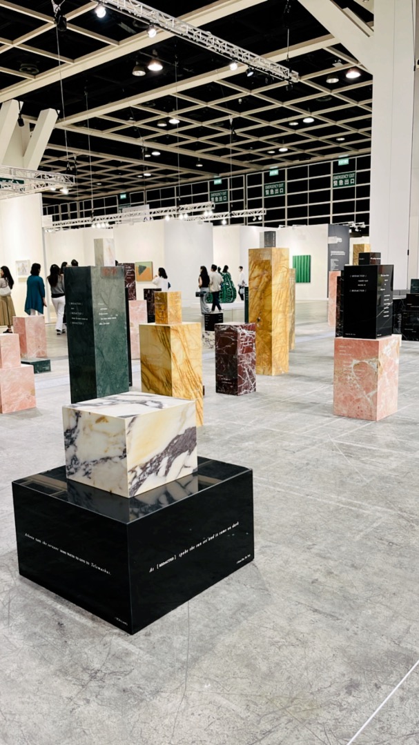 Art Basel 2 tickets 25/3, 徵收 Carousell