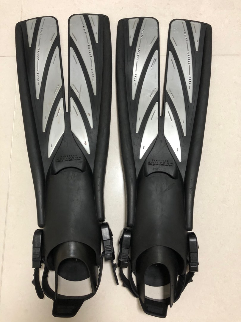 Atomic Aquatics Split Fin, Sports Equipment, Other Sports Equipment and