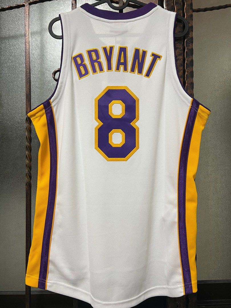 Men's Mitchell & Ness Kobe Bryant White Los Angeles Lakers 2003/04 Hardwood  Classics Authentic Player 