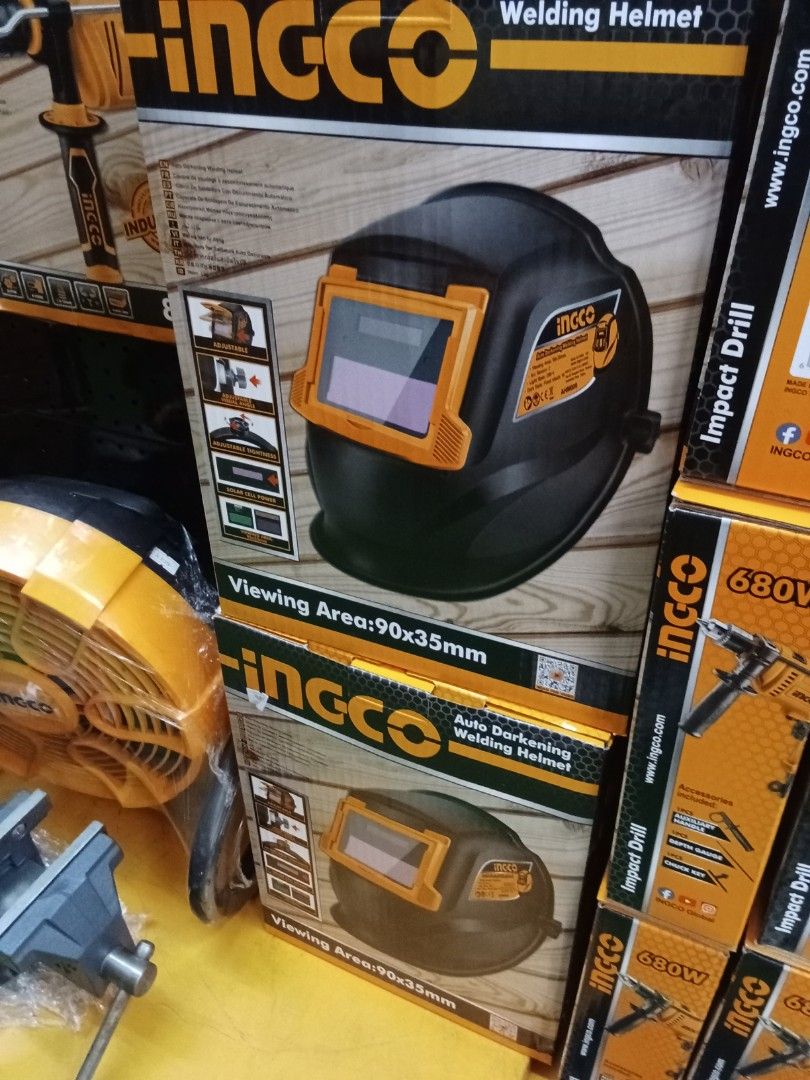 Auto darkening welding helmet, Commercial & Industrial, Construction