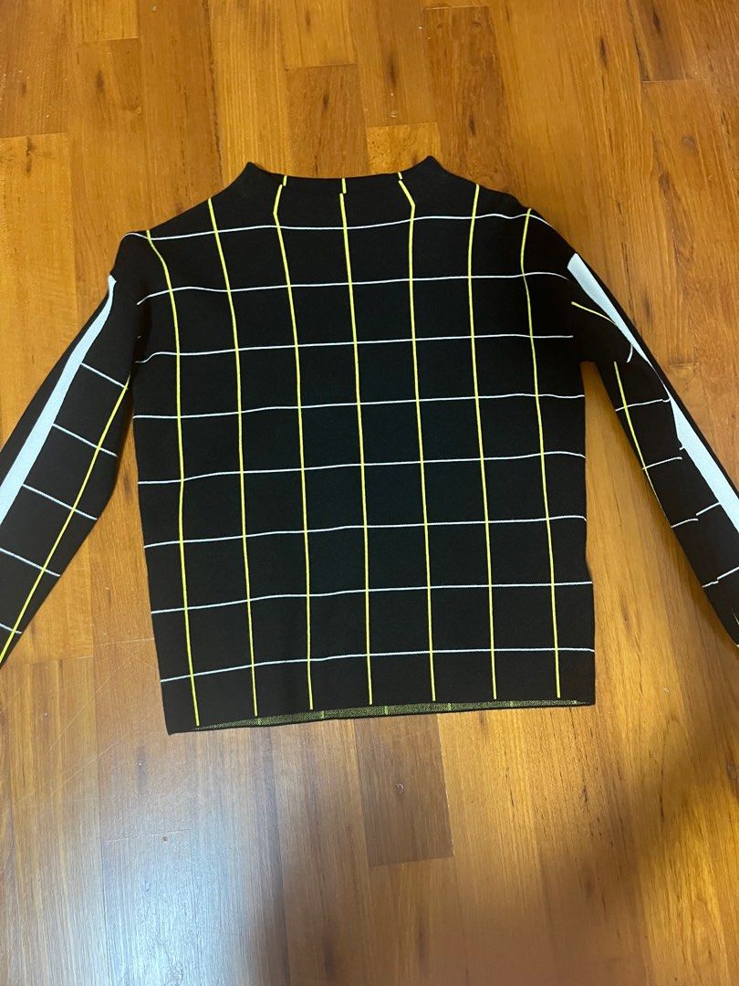 Checkered new arrivals turtleneck top