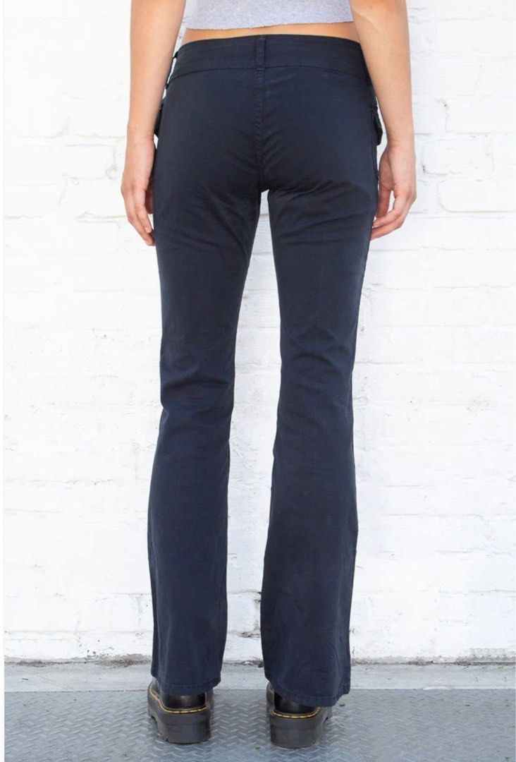 Brandy Melville Agatha Pants, Women's Fashion, Bottoms, Jeans