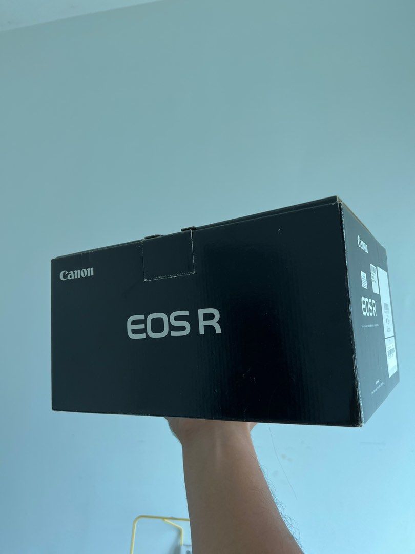 CANON EOS R, Photography, Cameras on Carousell