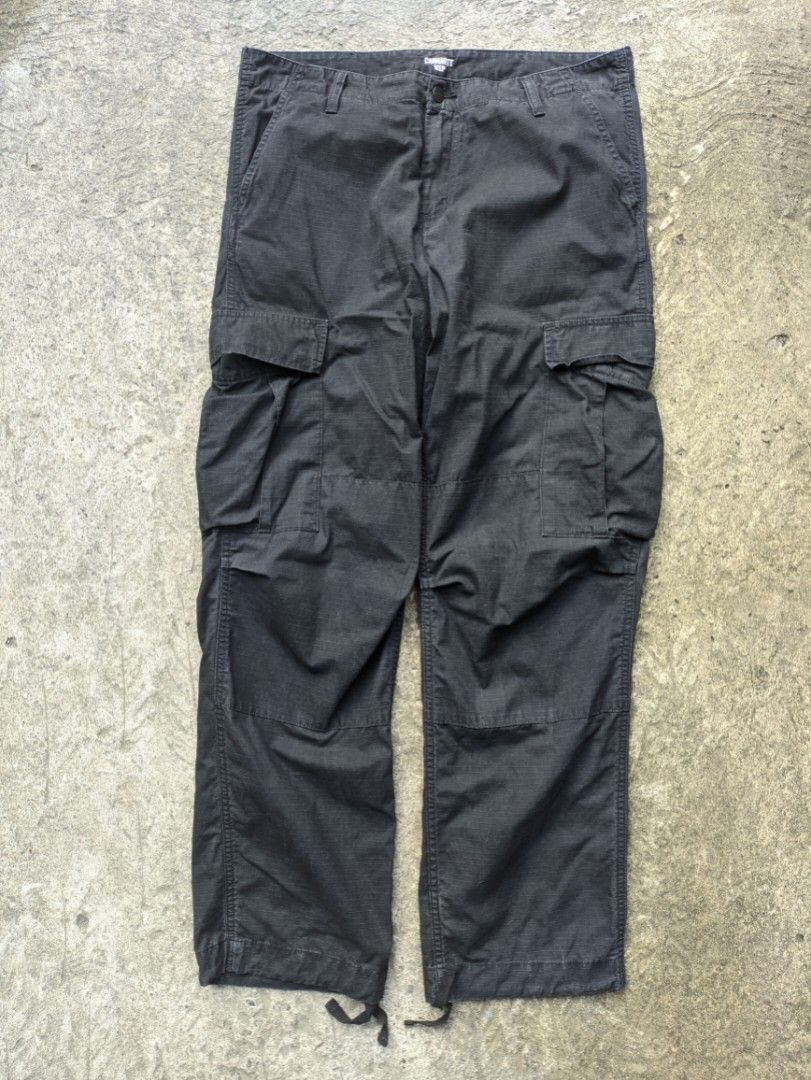 Carhartt Cargo pants size 34 (8/10 condition) (Category: Trousers) located in Leyte. Submitted by 444clo (Listing ID 1222507894, Image 3). Description: size 34 on tag (fits 34-35) color rate 8/10 has some fading issue: last pic small scratch not hole.