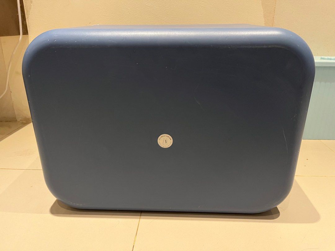 Cat litter Box Urban Design, Pet Supplies, Homes & Other Pet