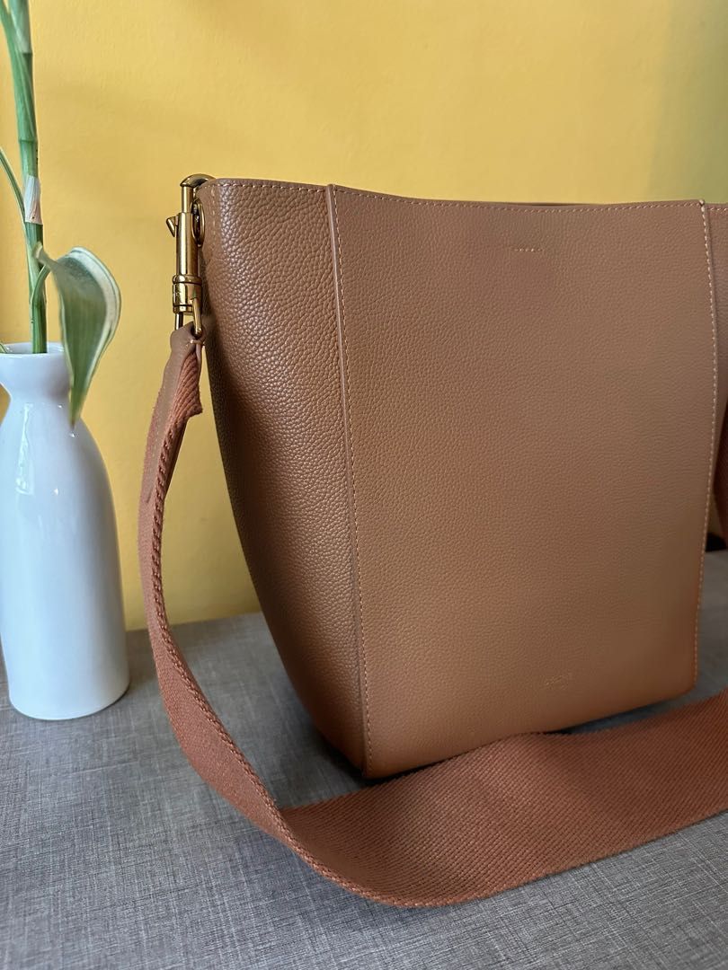 Celine sangle bucket bag small sales