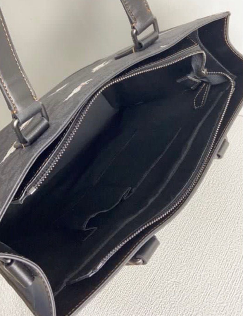 Coach Rabbit Tote 40 Sling Bag, Women's Fashion, Bags & Wallets, Tote ...