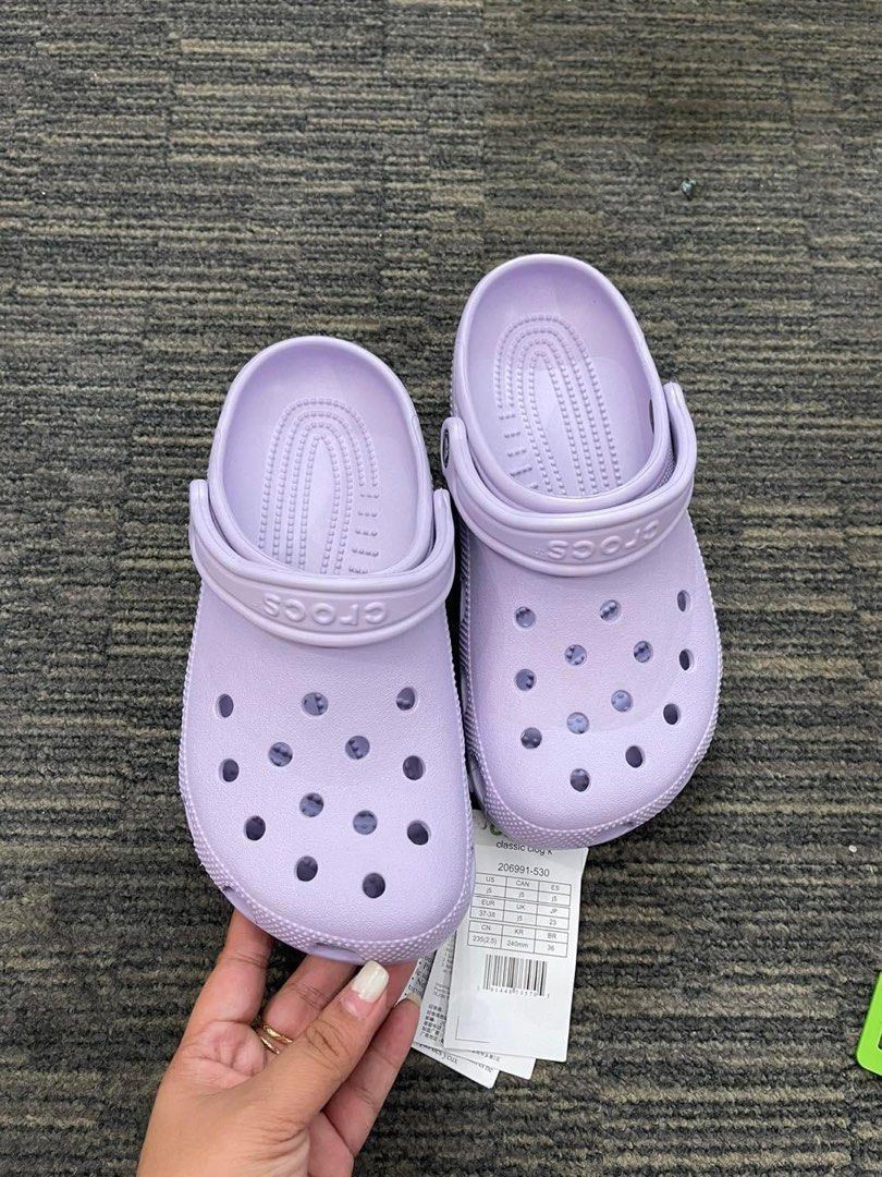 Lavender crocs size 7 online