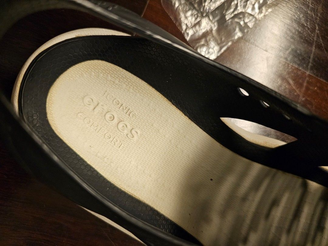 Crocs men discount swiftwater wave flat
