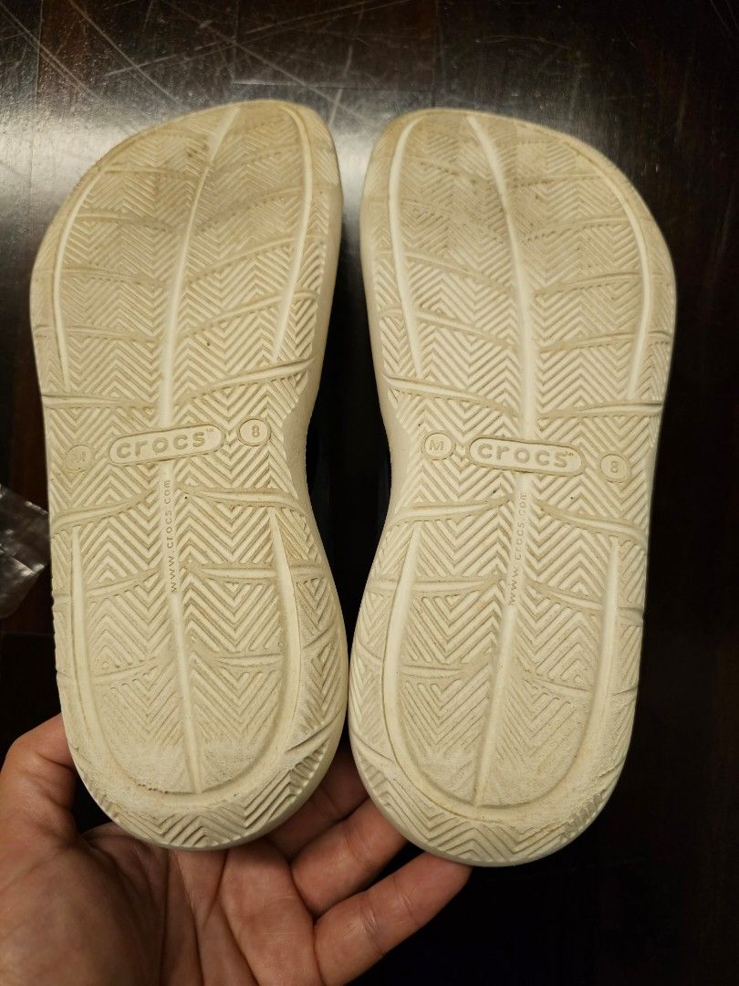 Crocs men 2025 swiftwater wave flat