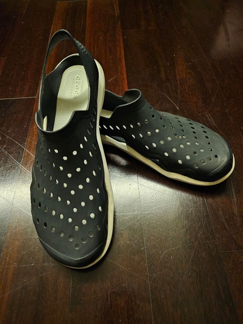 Crocs men store swiftwater wave flat