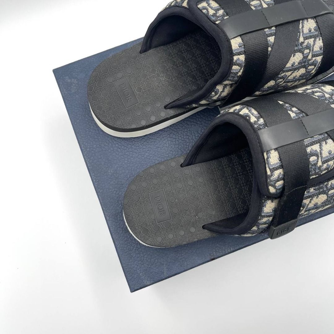 Dior oblique alpha 2025 sandals