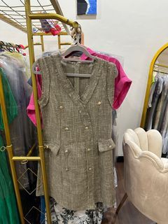 Dress bahan tweed tebal