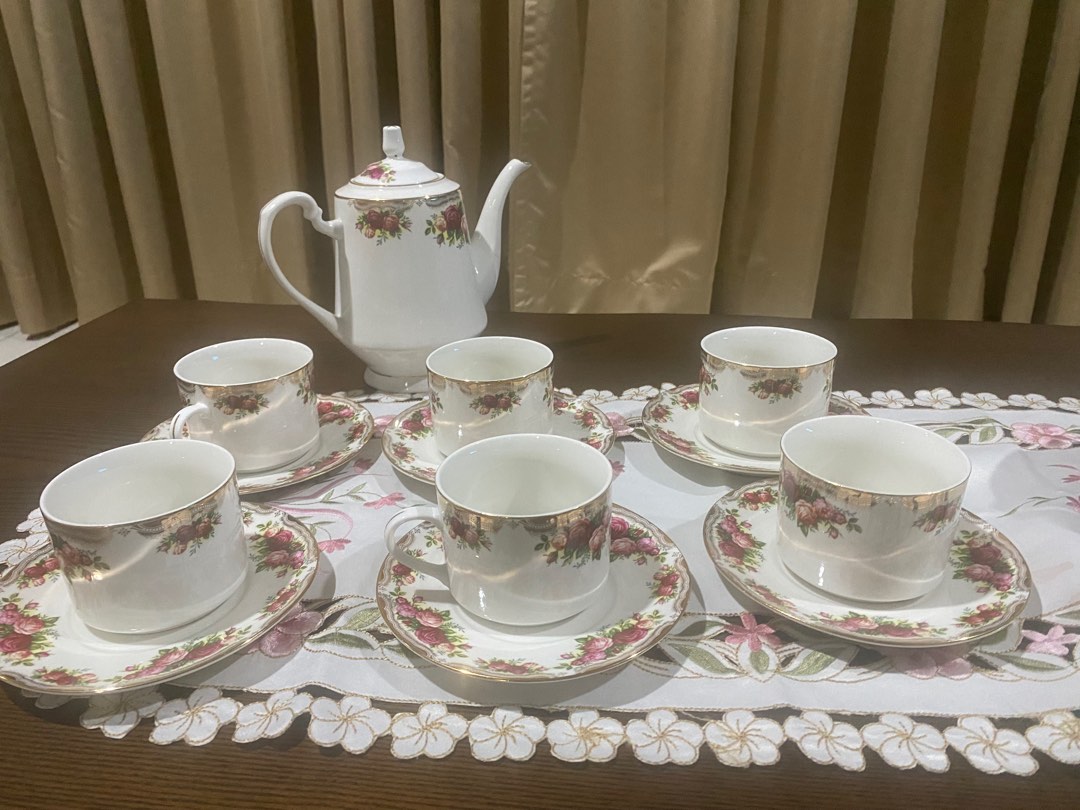 english cottage tea set, Furniture & Home Living, Kitchenware