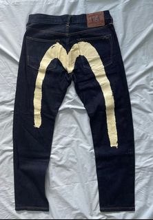 (Category: ) located in . Submitted by 5thcloset (Listing ID 1222426763, Image 1). Description: .