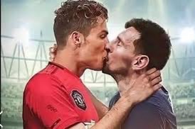 Exclusive Ronaldo x Messi print vintage (2022), Hobbies & Toys