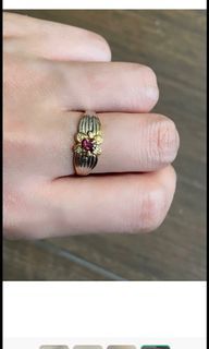 ON SALE! Exquisitely Crafted 18k YG and Platinum 900 Ruby Ring with 3pieces Loose Natural gemstones as freebie