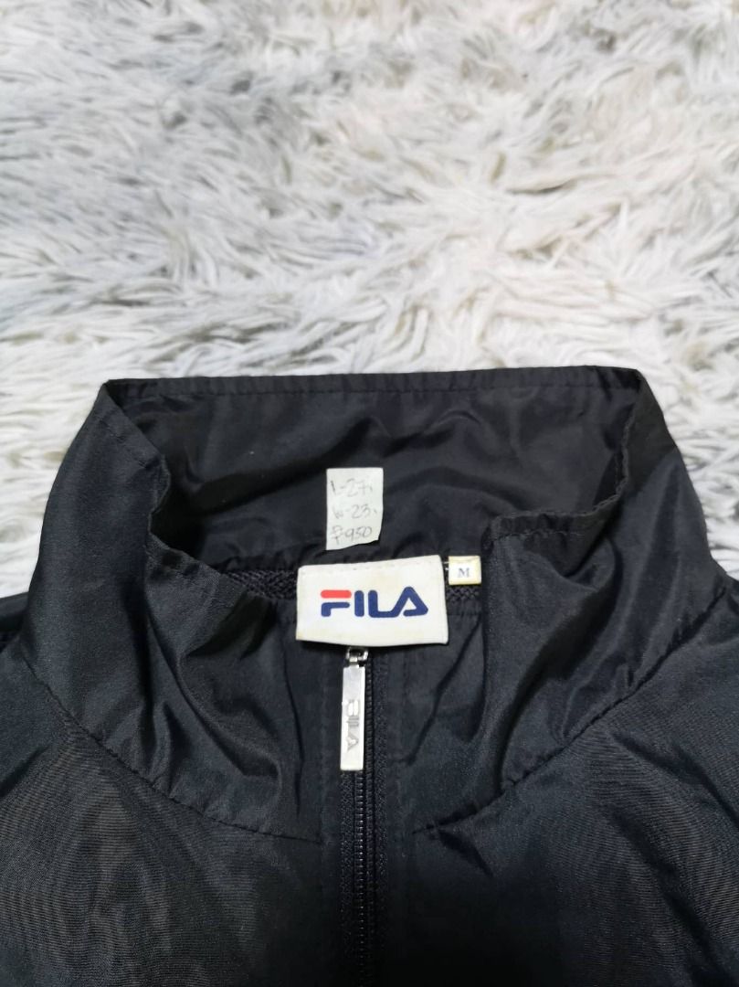 Fila on sale windbreaker black