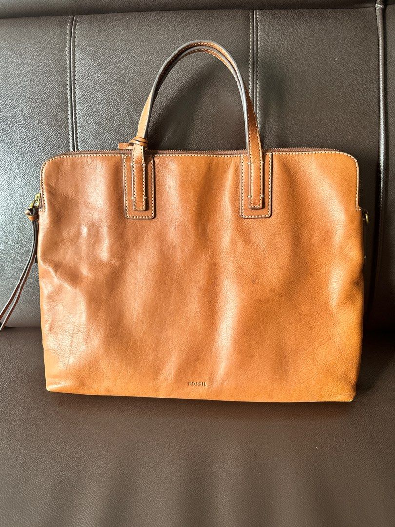Fossil Emma Laptop Bag, Luxury, Bags & Wallets on Carousell