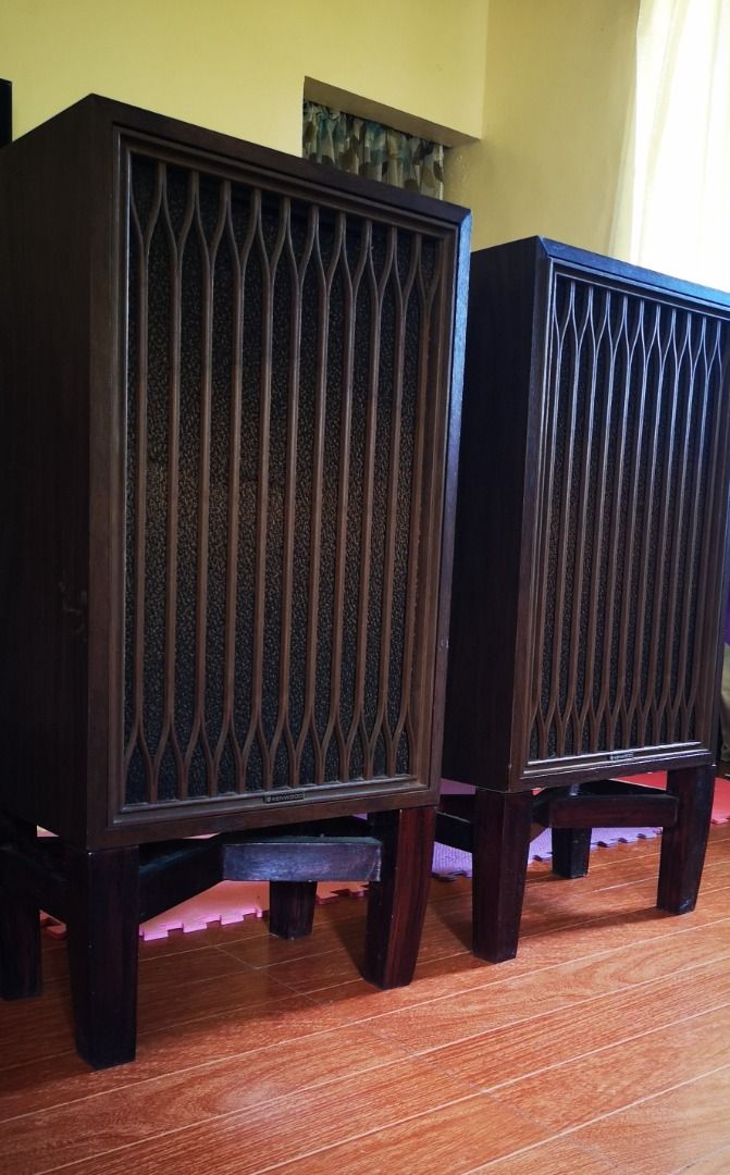 FS KENWOOD KL888S Vintage 5Way, 6Speaker System at 260 Watts 8ohms Made in Japan+Solid