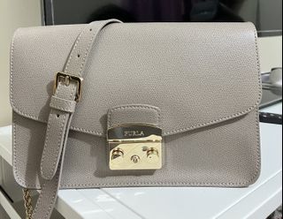（分類：）位於 。 由 yan_0201 提交（商品編號 1222519663，圖片 1）。簡介： 。