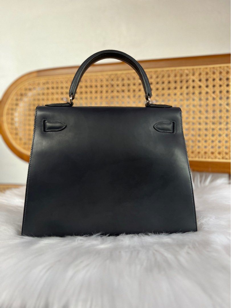 HERMES KELLY 28 BARENIA SELLIER PHW Women s Fashion Bags
