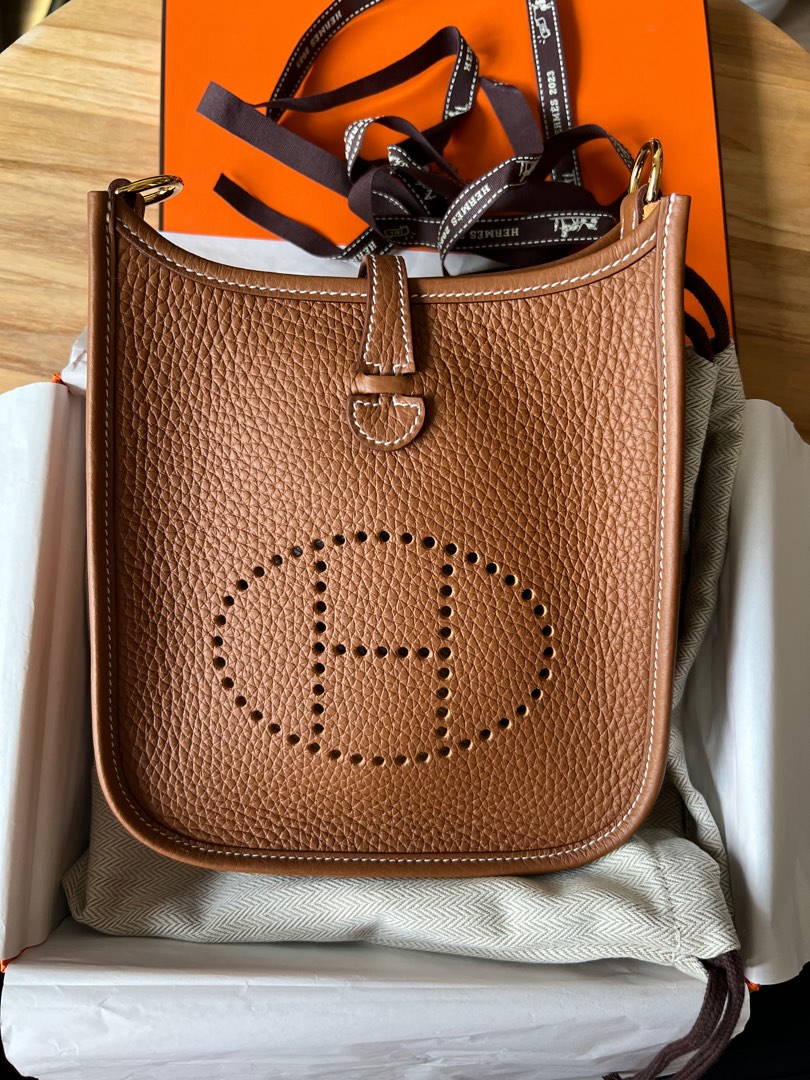 Hermes Mini Evelyne Gold Color BRANDNEW, 名牌, 手袋及銀包 - Carousell