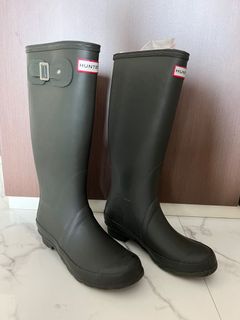 Cheapest outlet hunter boots