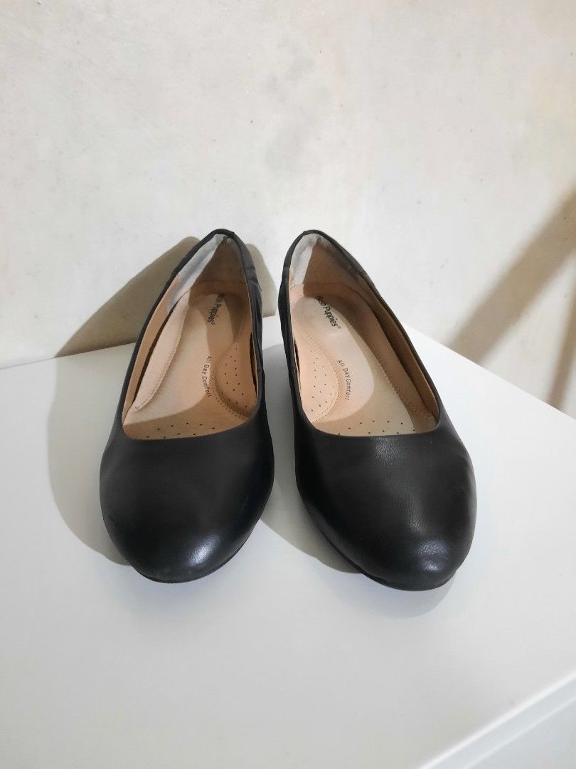 Hush Puppies Black Leather Low Block Heel Shoes