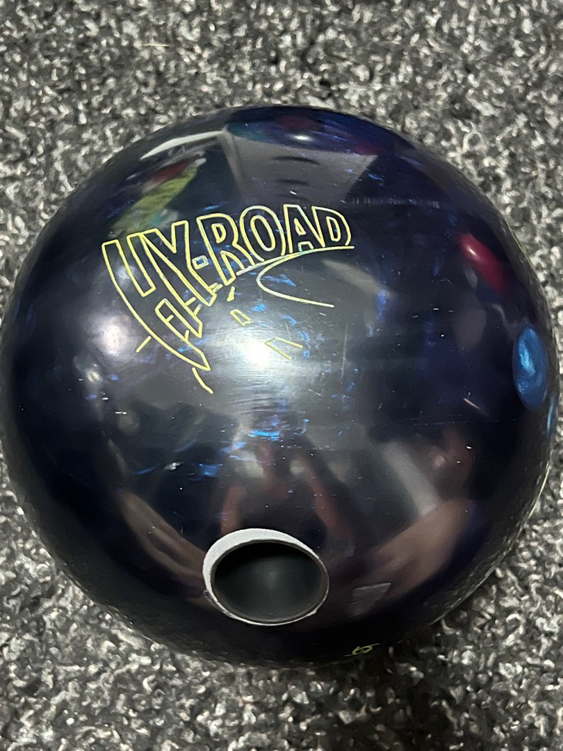 Hyroad bowling ball 15lbs, Sports Equipment, Sports & Games