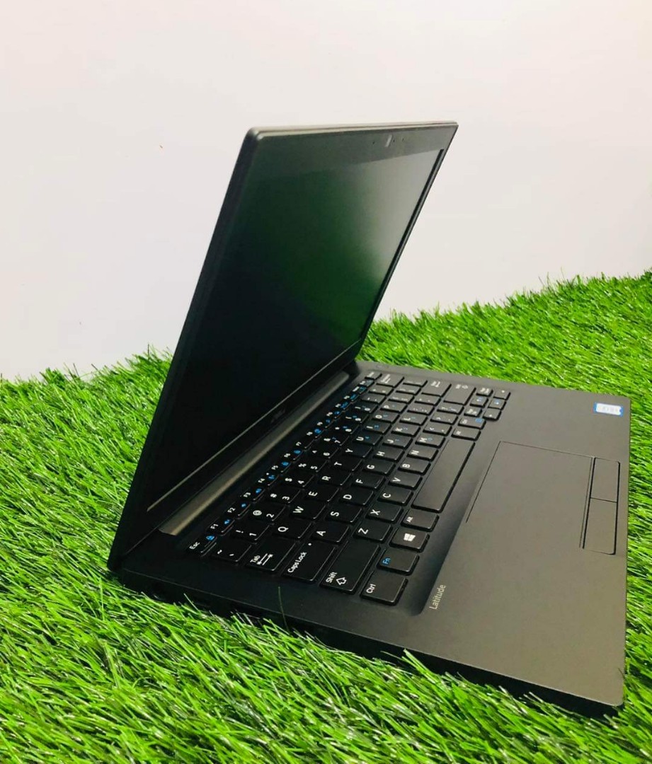 ボタニカル ミディアムベール DELL Latitude 7280 Core i7 SSD512GB