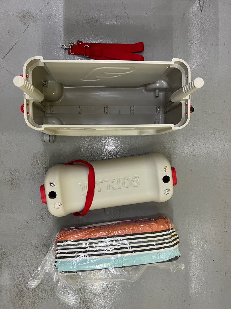 Jet Kids Luggage, Hobbies & Toys, Travel, Luggage on Carousell