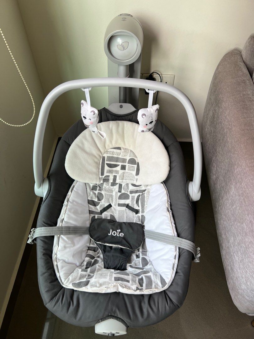Joie Baby Rocker, Babies & Kids, Baby Nursery & Kids Furniture, Cots ...