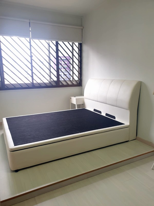 (Category: ) located in . Submitted by simonsan (Listing ID 1222436849, Image 1). Description: .
