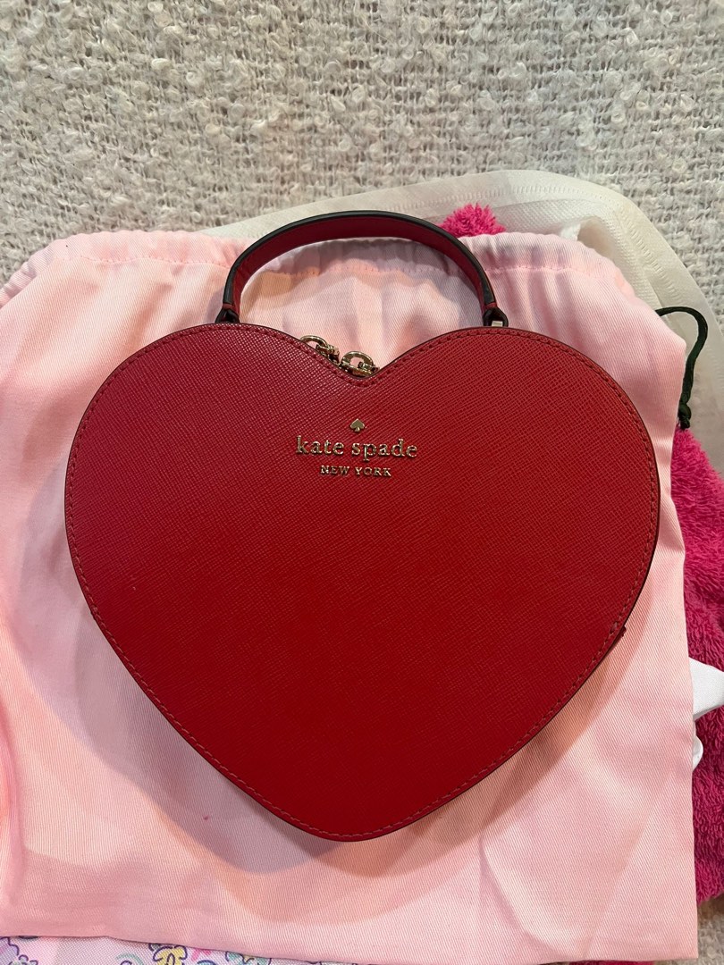 New With Tags Kate Spade Love Shack Glitter Heart Bag Color is