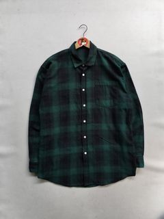 kemeja flannel The Young Won