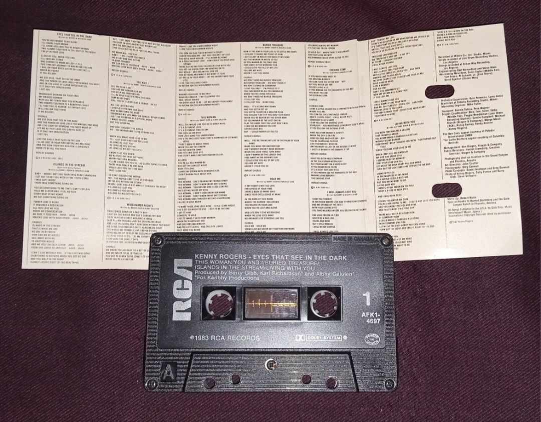 KENNY ROGERS EYES THAT CAN SEE IN THE DARK CASSETTE TAPE, Hobbies