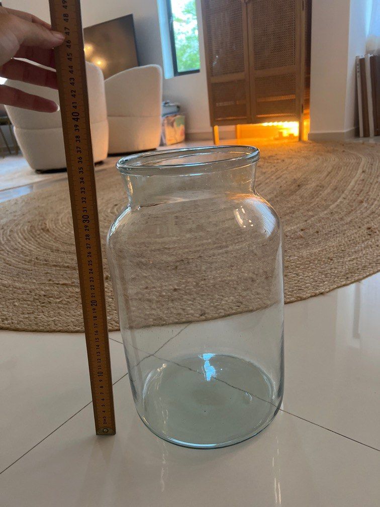 Large vase for extra large arrangements, Furniture & Home Living, Home