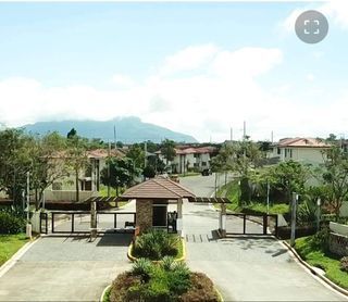 Lot for Sale in Nuvali in Woodhills Settings