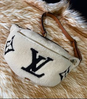 Louis Vuitton LV Unisex Racer Slingbag Black Monogram Shadow Calf Cowhide  Leather - LULUX