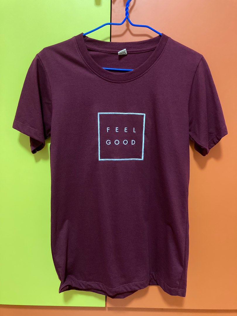 maroon t shirts