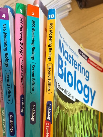 Mastering Biology Book 1B 2 3 4, 興趣及遊戲, 書本 & 文具, 教科書 - Carousell