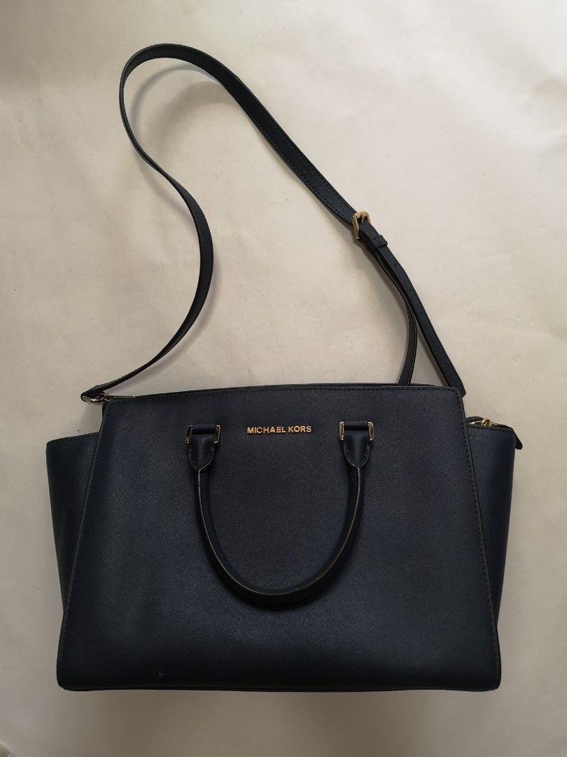 Michael Kors Bag (Navy Blue), Women's Fashion, Bags & Wallets, Shoulder Bags  on Carousell