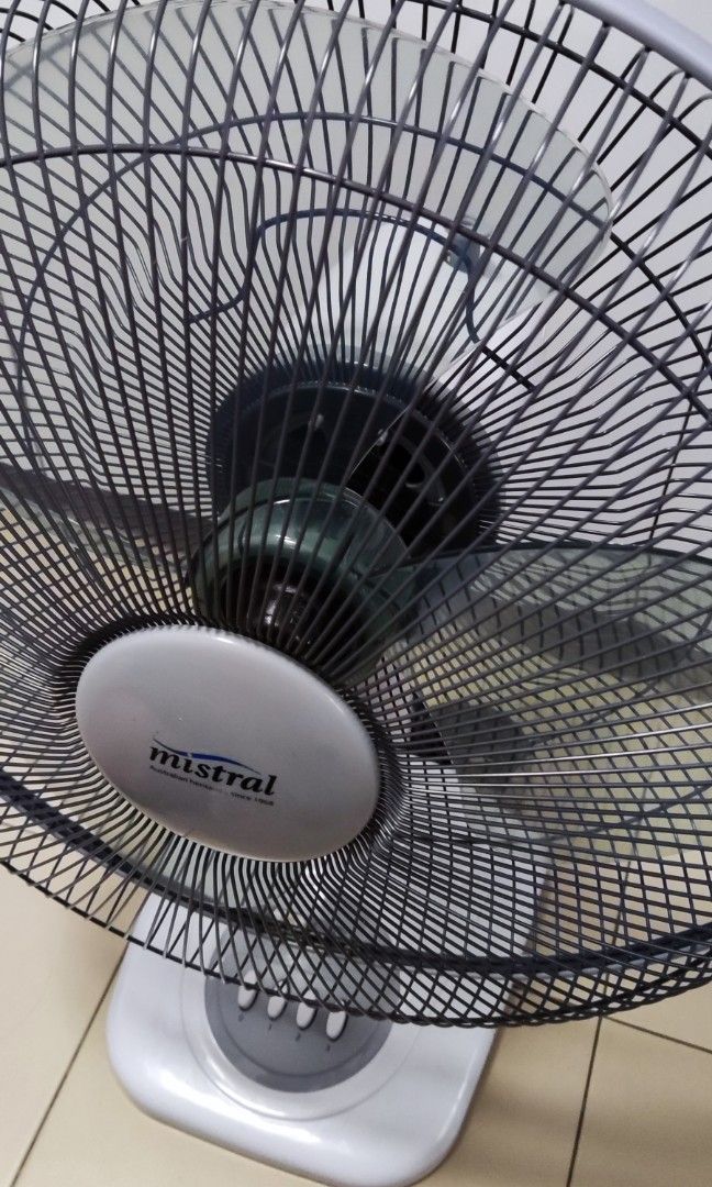 Mistral 16" big table fan, Furniture & Home Living, Lighting & Fans