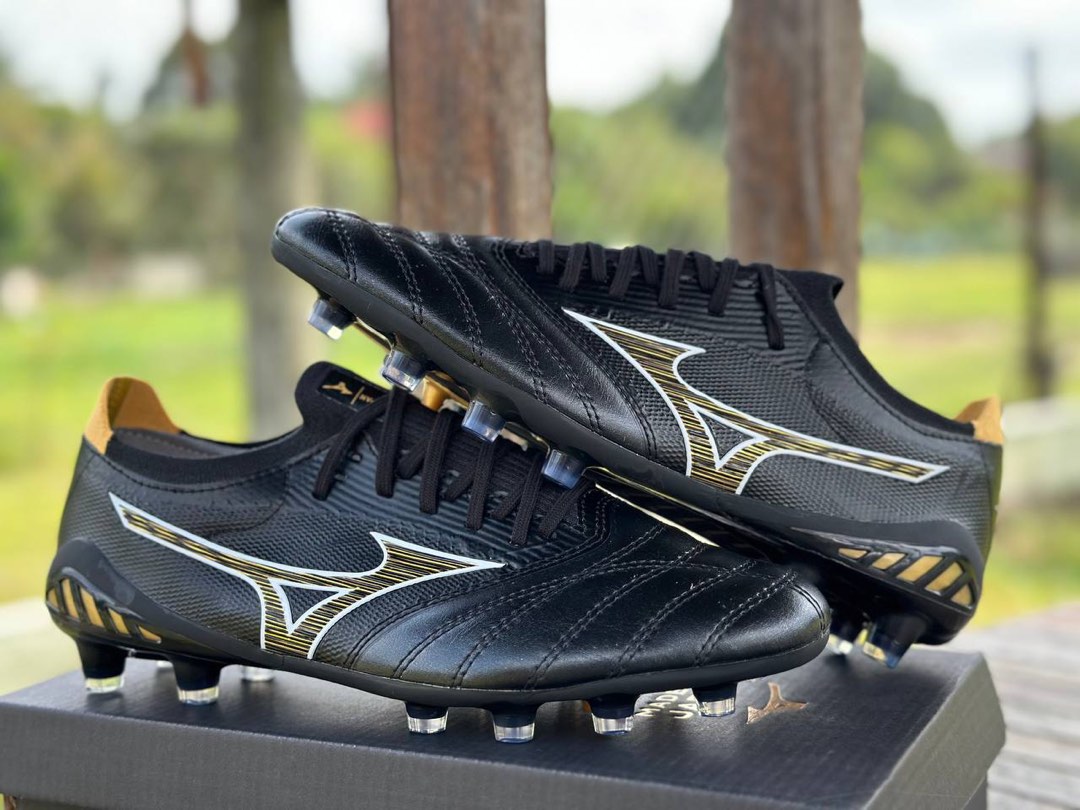 Mizuno Black Gold Beta Men s Fashion Footwear Boots on Carousell