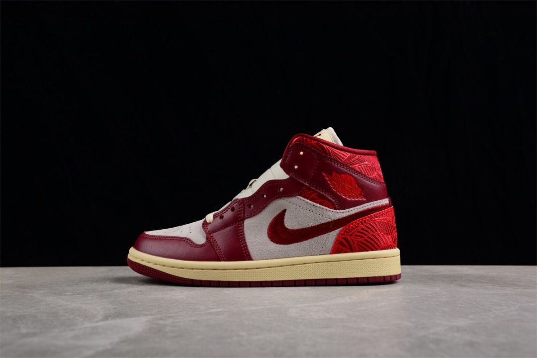 Nike air jordan 1 white red store
