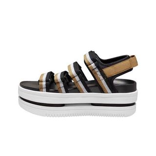 (Category: ) located in . Submitted by krncloset (Listing ID 1222446899, Image 1). Description: .