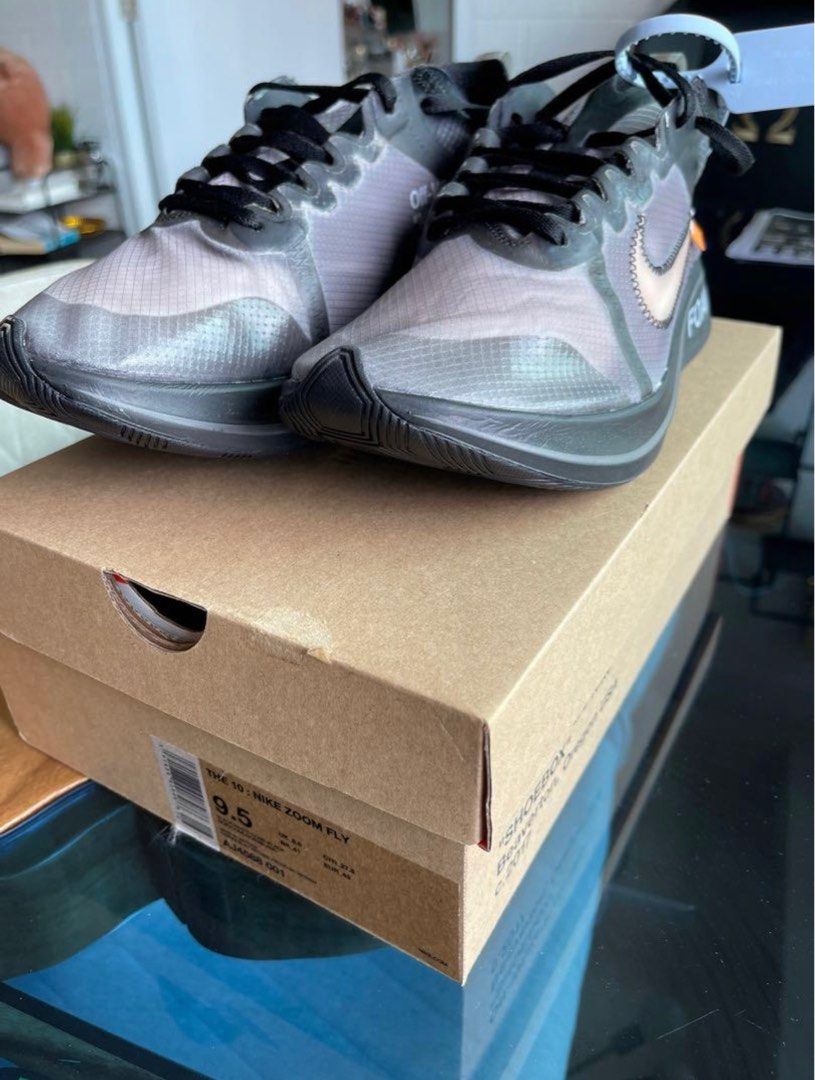 Off white zoom fly retail 2025