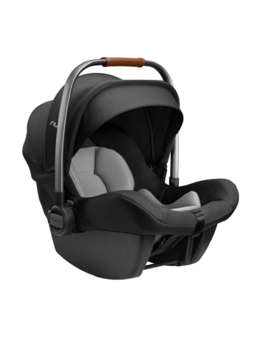 Nuna Pipa lite car seat with base, Babies & Kids, Going Out, Car Seats