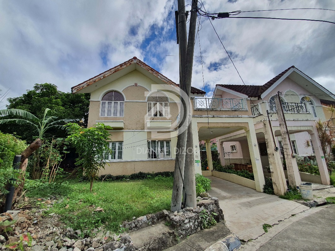 Old House for Sale in The Gardens of Maia Alta, Dalig, Antipolo, Rizal